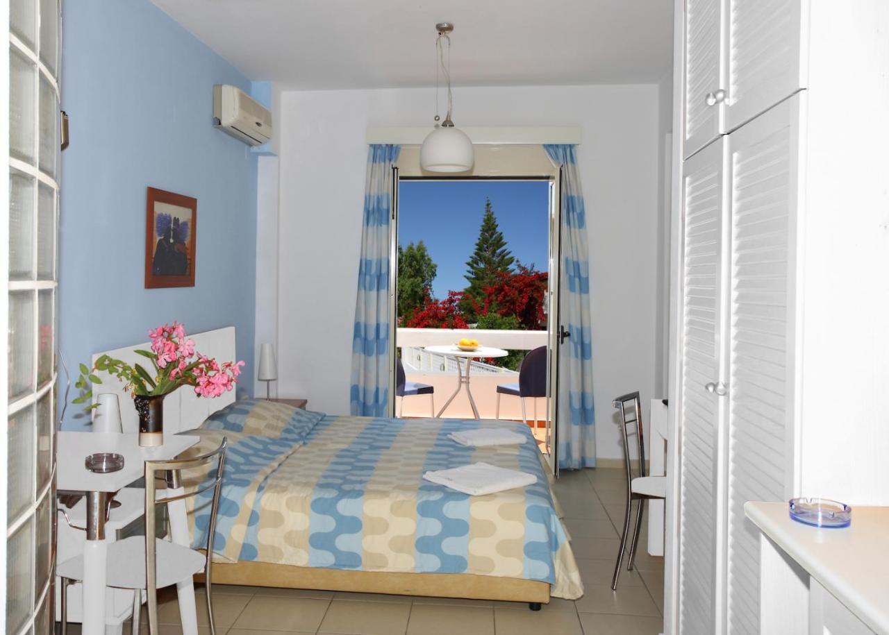 Oliv Apartments Platanias Esterno foto